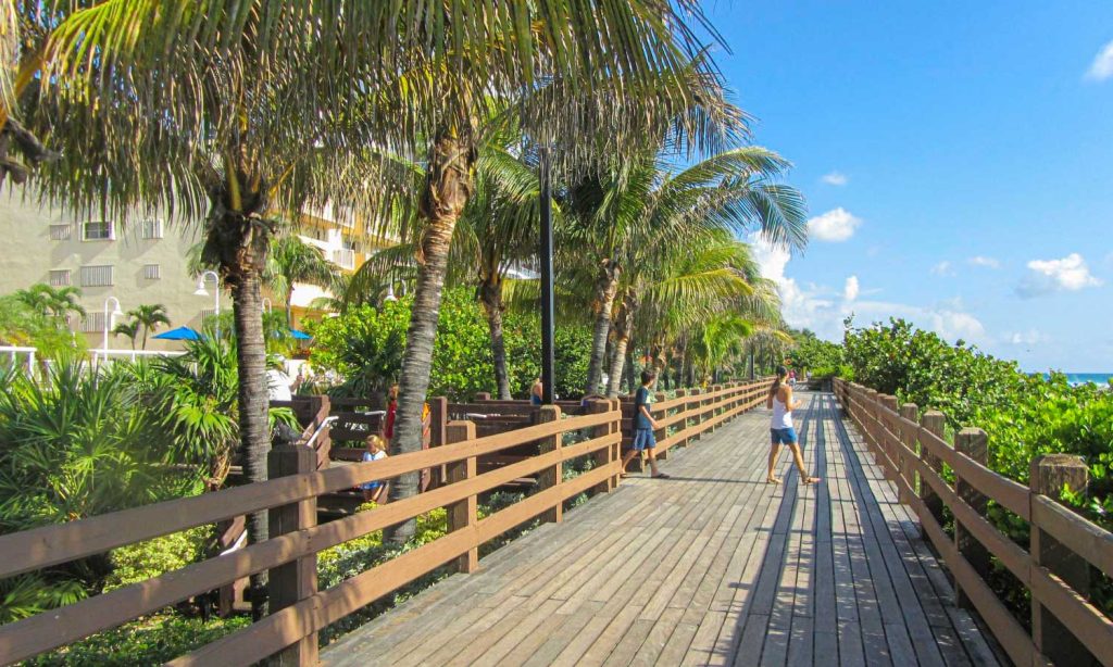 The Alluring Miami Beach Boardwalk: A Stroll Through Paradise